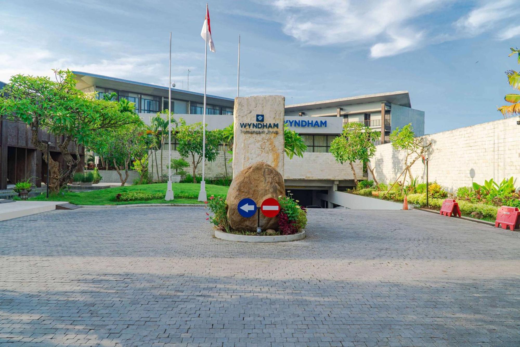 Wyndham Tamansari Jivva Resort Bali Siyut Kültér fotó Windham Citynominee